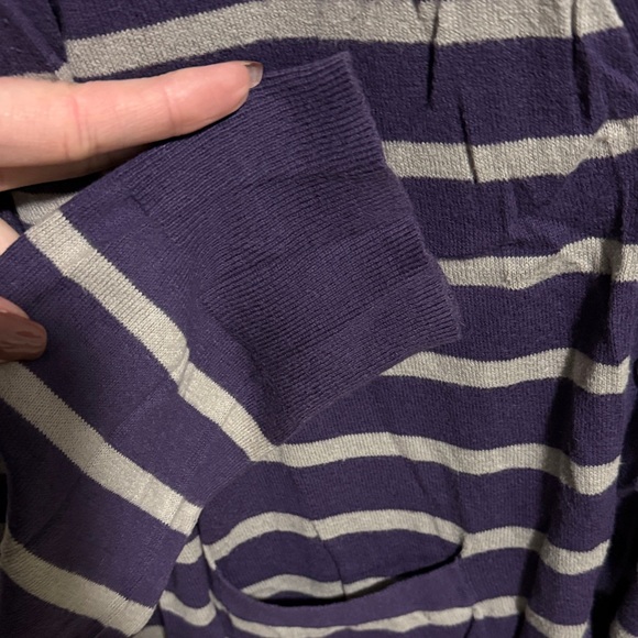GAP Deep Purple Knit Top - Picture 7 of 7